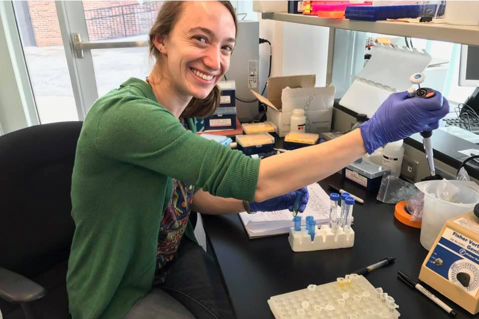 Alumni Spotlight: Alyssa Kaganer ‘13, PhD ‘21, Cornell Wildlife Health ...